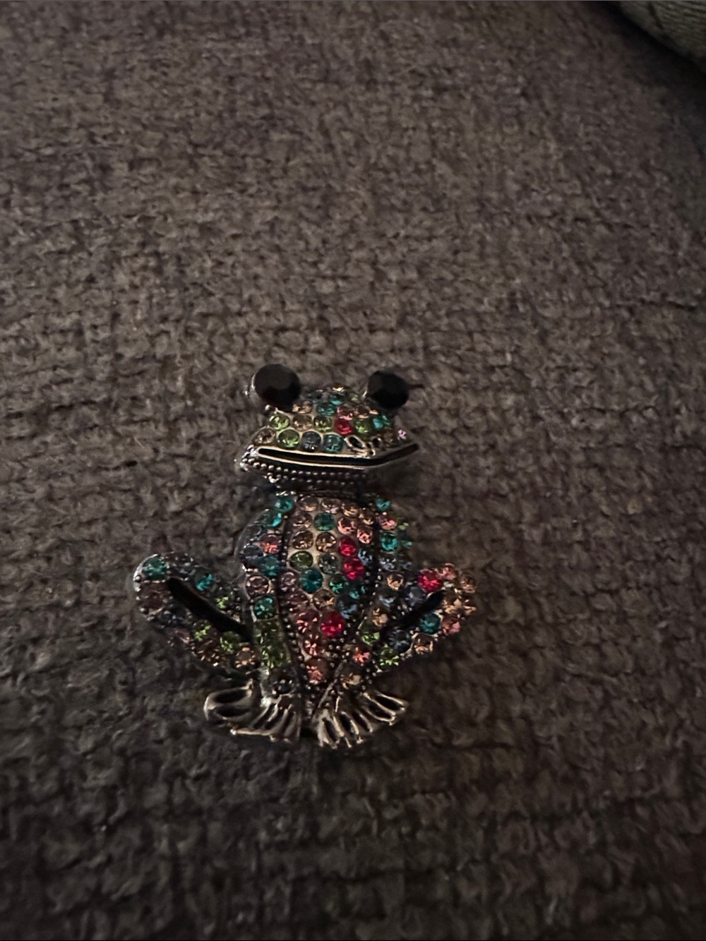 Colorful rhinestone frog